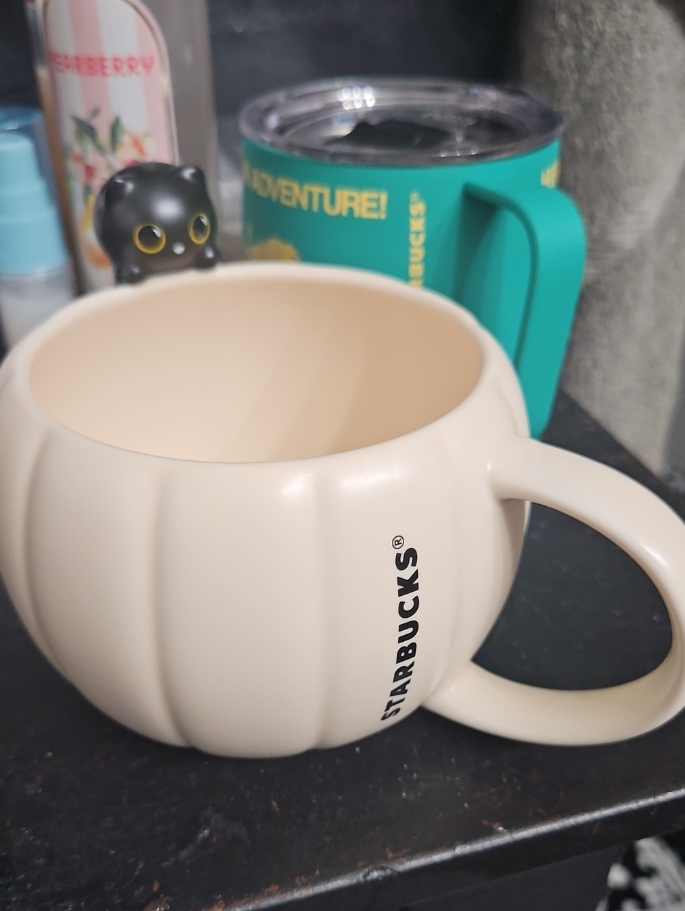 Starbucks Cream Pumpkin-Shaped Mug
